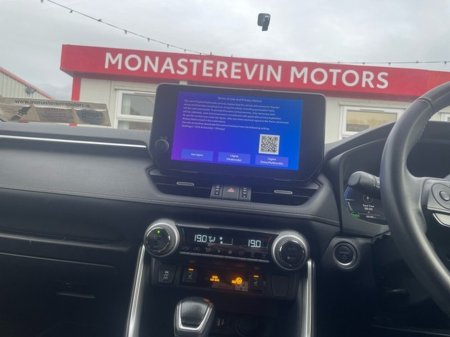 2024 Toyota Rav4 RAV4 HYBRID SOL €44,444 thumbnail