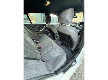 2014 BMW 3 Series  €14,995 thumbnail