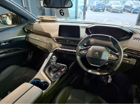 2020 Peugeot 3008 GT-LINE 1.5 HDI 130 6.2 4 4DR €23,950 thumbnail