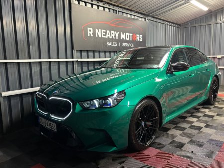 2025 BMW M5 - thumbnail 4