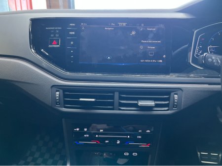 2022 Volkswagen Polo €21950 2022 VOLKSWAGEN POLO TSI R LINE 1.0 AUTOMATIC / CRUISE CONTROL / REVERSE CAMERA €21,950 thumbnail