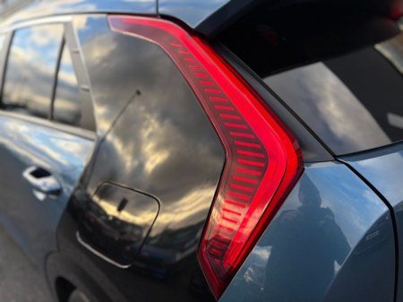 2023 Kia Niro 1.6 K4 Plug in hybrid Automatic thumbnail