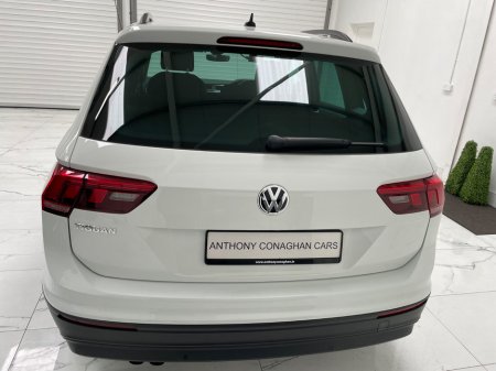 2020 Volkswagen Tiguan - thumbnail 4
