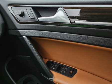 2014 Volkswagen Golf ( 142 ) 1.4 SPECIAL TAN LEATHER HI LINE EDITION REV-CAMERA HI-SPEC STUNNING CAR €13,950 thumbnail