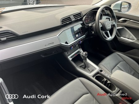 2022 Audi Q3 - thumbnail 11