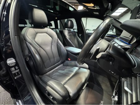 2021 BMW 5 Series 520D M SPORT EST AUTO //SUNROOF//HARMON KARDON//BMW SERVICE HISTORY €41,900 thumbnail