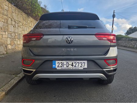 2023 Volkswagen T-Roc - thumbnail 5