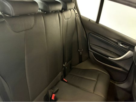 2019 BMW 1 Series - thumbnail 7