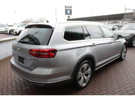 2020 Volkswagen Passat 2.0TDI 150BHP ALLTRACK EDITION 5DR ESTATE AUTOMATIC // STUNNING CAR WITH ONLY 70, 000 KMS // BUY WITH CONFIDENCE AA AND SIMI APPROVED DEALER 2025 // FINANCE ARRANGED // ALL TRADE INS WELCOME // €29,950 thumbnail