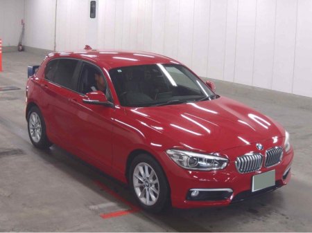 2016 BMW 1 Series SPORT 2.0D AUTOMATIC 150BHP * REAR VIEW CAMERA, PARKING SENSORS FRONT & REAR, ADAPTIVE CRUISECONTROL, MULTIMEDIA DISPLAY, 2 KEYS, MULTIFUNCTION STEERING WHEEL, COMES WITH 2 YEAR NEW NCT * €15,950