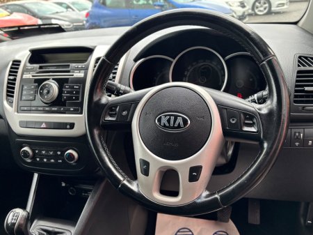 2016 Kia Venga 1.4 EX €8,950 thumbnail