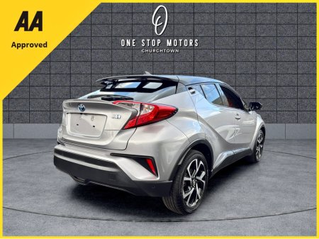 2017 Toyota C-HR - thumbnail 7