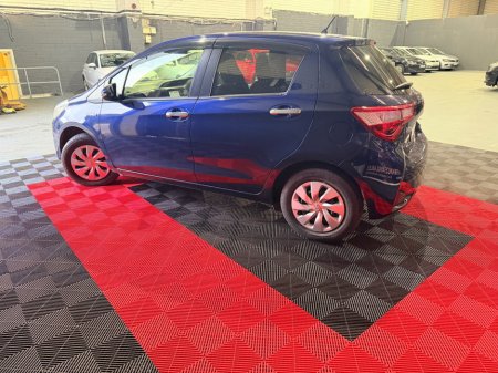 2019 Toyota Vitz Toyota Vitz 2019 Hybrid (immobiliser) €13,500 thumbnail