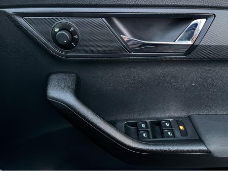 2015 Skoda Fabia 1.0 MPI STYLE 75HP €8,900 thumbnail