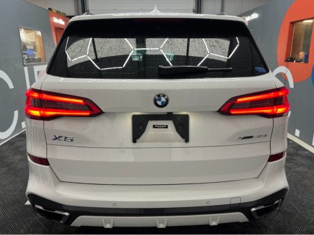 2021 BMW X5 - thumbnail 3