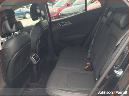 2023 Kia Sportage - thumbnail 5