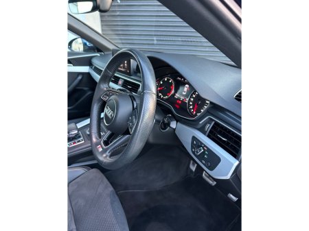 2018 Audi A4 - thumbnail 19