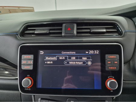 2024 Nissan Leaf - thumbnail 18