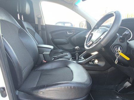 2015 Hyundai ix35 - thumbnail 25