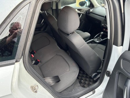 2014 Audi A1 - thumbnail 5