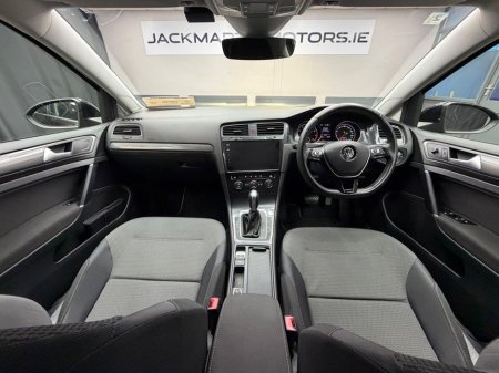 2017 Volkswagen Golf - thumbnail 30