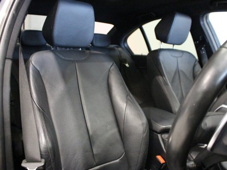 2018 BMW 3 Series - thumbnail 24