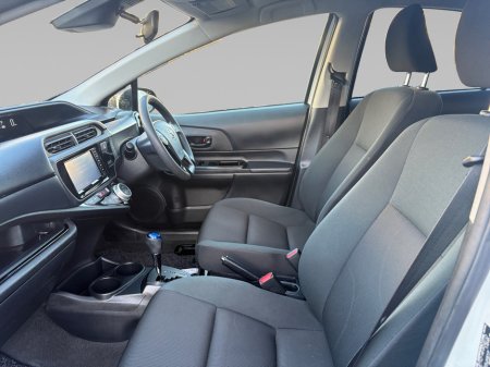 2017 Toyota Aqua 1.5 Hybrid Self Charging €12,999 thumbnail