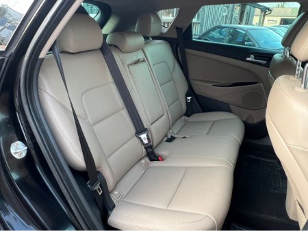 2016 Hyundai Tucson - thumbnail 13