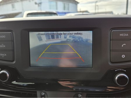 2018 Hyundai i30 I 30 DELUXE 5DR €14,950 thumbnail