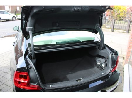 2020 Volvo S90 - thumbnail 11