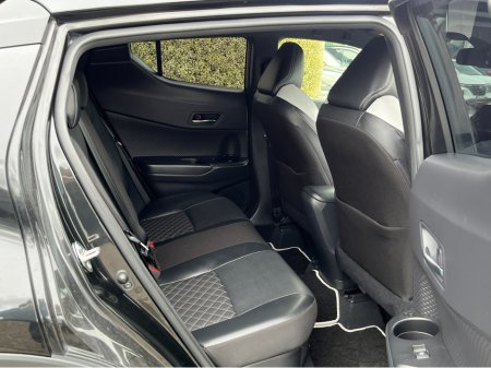 2019 Toyota C-HR - thumbnail 9