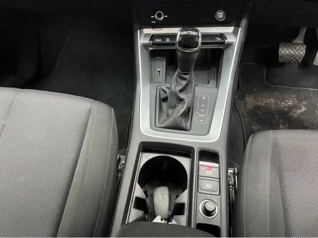 2020 Audi Q3 €29950! 2020 AUDI Q3 35TDI QUATTRO ADVANCED 2.0 AUTOMATIC / CRUISE CONTROL / 360° PARKING CAMERA / ELECTRIC HEATED SEATS / APPLE CARPLAY €29,950 thumbnail