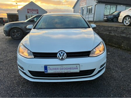 2016 Volkswagen Golf HIGHLINE 1.6 TDI (CAMERA+NEW NCT) €11,500 thumbnail