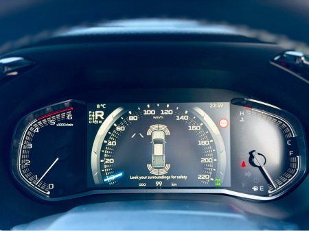 2025 Isuzu D-MAX - thumbnail 17