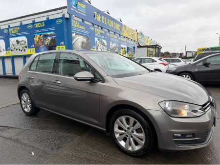 2015 Volkswagen Golf CL 1.6 TDI D7F 110HP 5DR AUTO €12,990 thumbnail