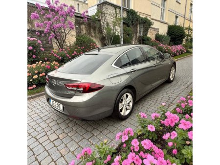 2019 Opel Insignia - thumbnail 8