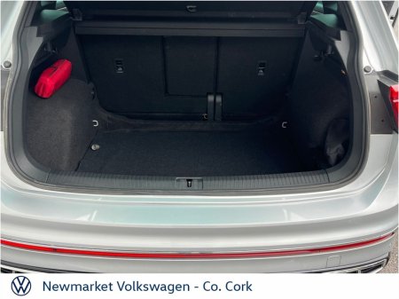 2021 Volkswagen Tiguan - thumbnail 17