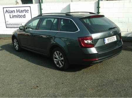 2019 Skoda Octavia - thumbnail 13