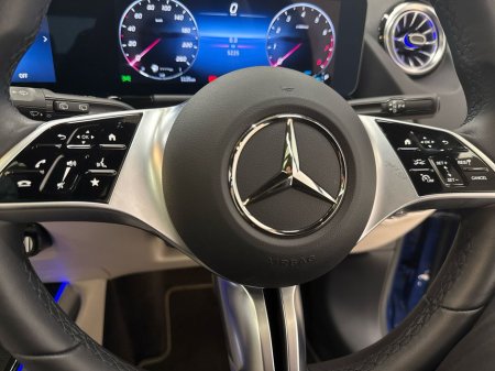 2025 Mercedes-Benz GLA Class - thumbnail 23