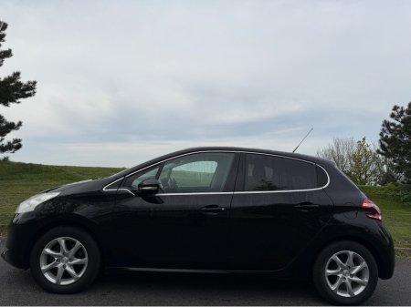2015 Peugeot 208 - photo 4