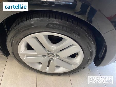 2022 Renault Clio - thumbnail 18