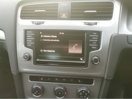 2016 Volkswagen Golf - thumbnail 32