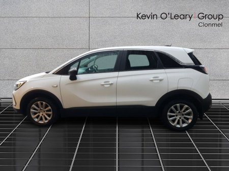 2022 Opel Crossland Elite 1.5 Turbo D 110PS 6 Speed €19,995 thumbnail