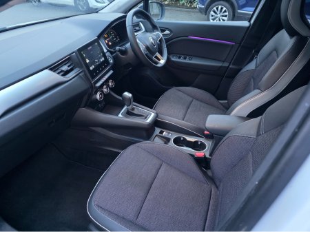 2023 Renault Captur 1.6 E-Tech Plug-in Hybrid 160 Techno Auto €27,900 thumbnail