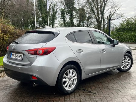 2016 Mazda Mazda3 - thumbnail 9