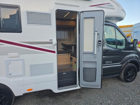 2025 Ford Transit - thumbnail 18