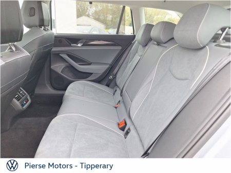 2025 Volkswagen Passat - thumbnail 6