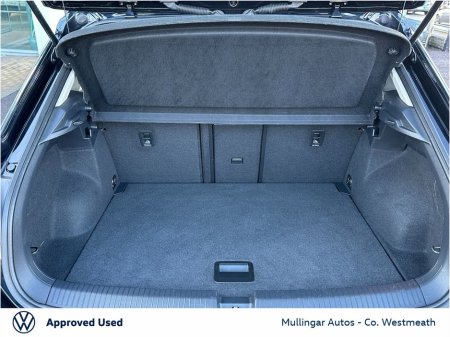 2023 Volkswagen T-Roc 2.0 TDI 116HP Life €28,950 thumbnail