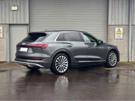 2021 Audi e-tron - thumbnail 4