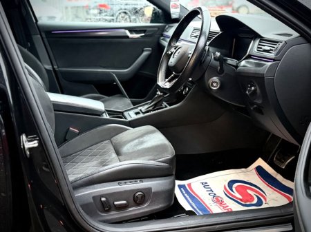 2023 Skoda Superb SPORTLINE PLUS TDI DSG // 12 MONTH WARRANTY // SAME DAY FINANCE €34,950 thumbnail